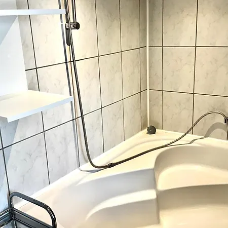 Daire - Near Trade Fair Düsseldorf